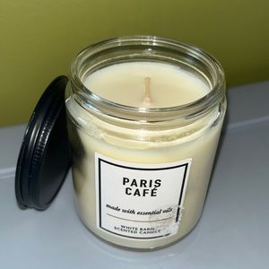 NWT Paris Café Single Wick Candle !!